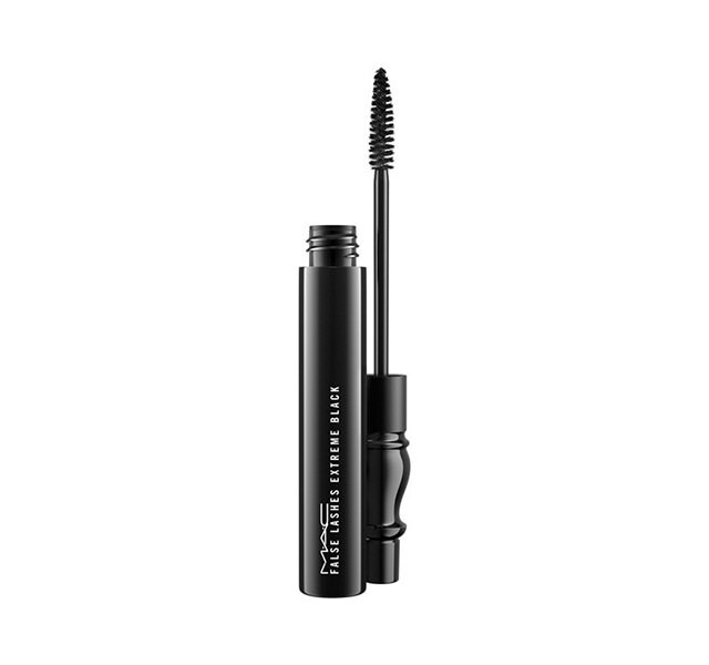 False Lashes Extreme Black Mascara